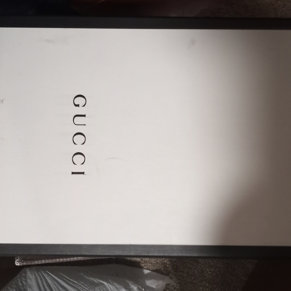 Gucci shoes